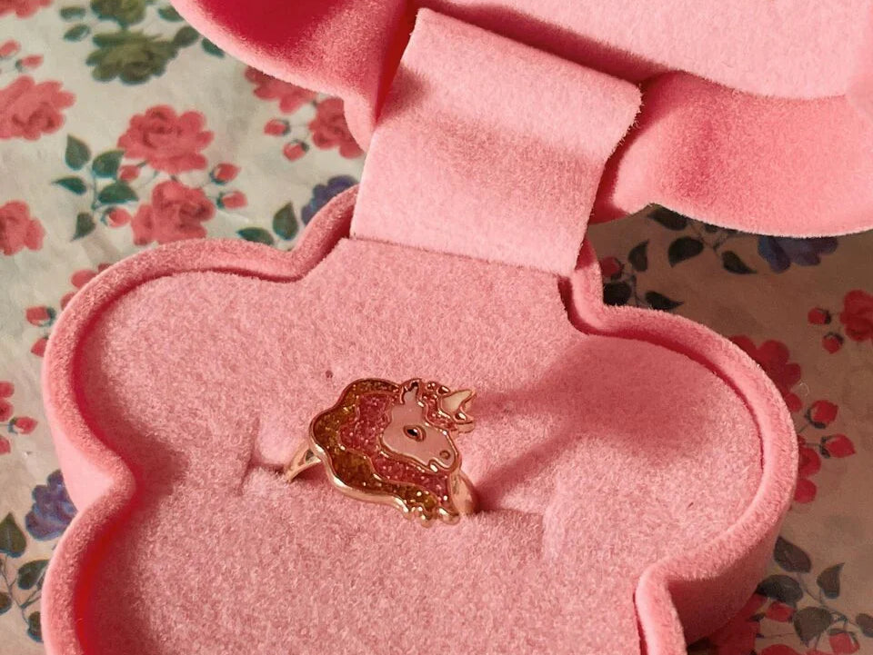 CZY BIŻUTERIA DLA DZIECKA TO DOBRY POMYSŁ?