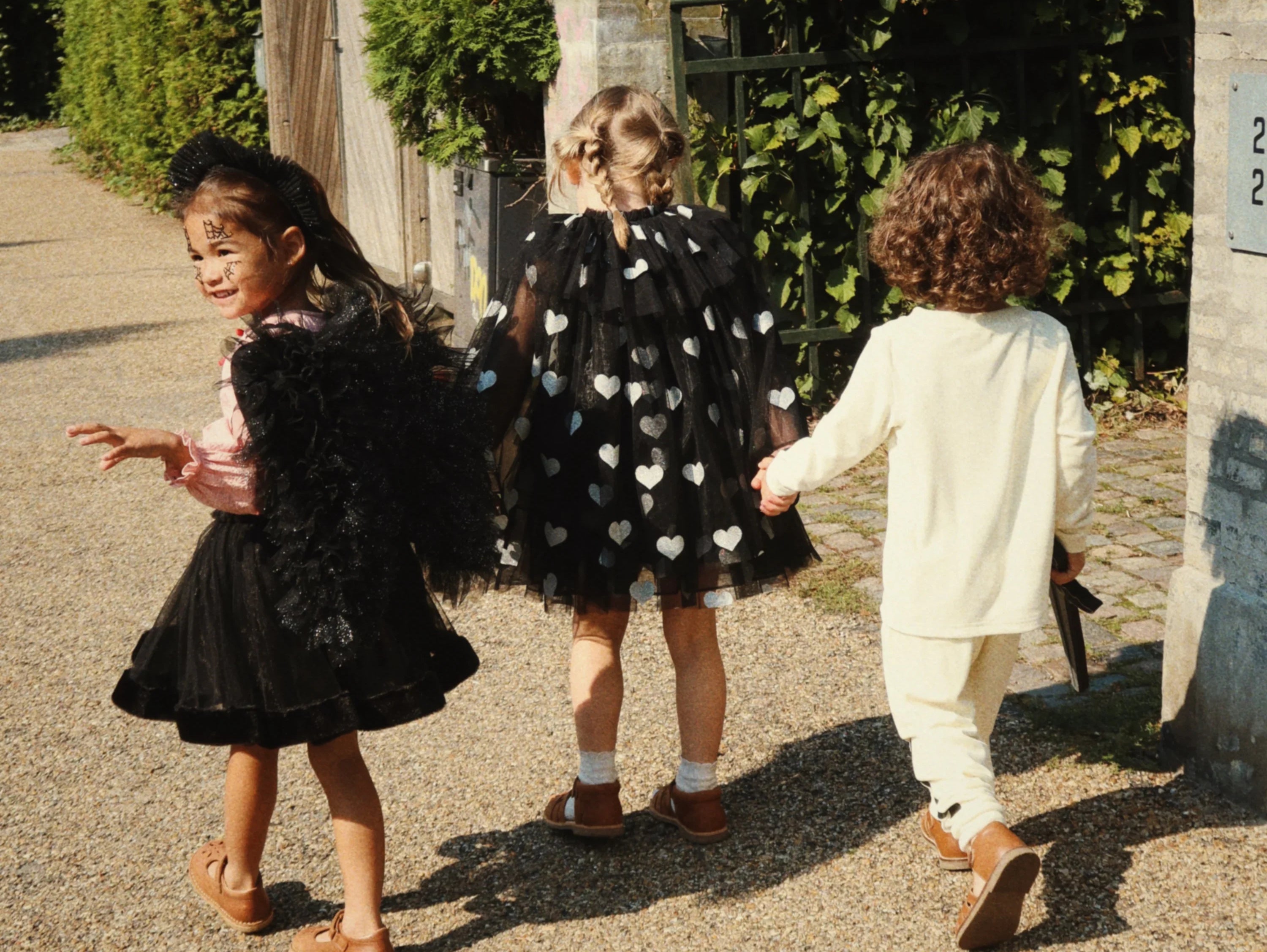 HALLOWEEN: CZY MUSI BYĆ STRASZNIE?